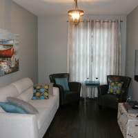 Confort assure dans le chalet de prestige Ilaali au Versant du Massif, avec boudoir pour relaxer au rez-de-chaussée