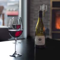 Quelqu'un vous attend au salon !!!