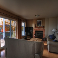 Salon Rez-de-chaussée, Le Pied de Vent à louer, Petite-Rivière-Saint-François, Charlevoix, Les Versants, Ski Le Massif