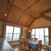Salle à manger de ce chalet Petite-Rivière St-François
